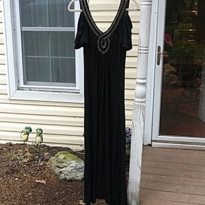 VENUS BLACK COLD SHOULDER DRESS
